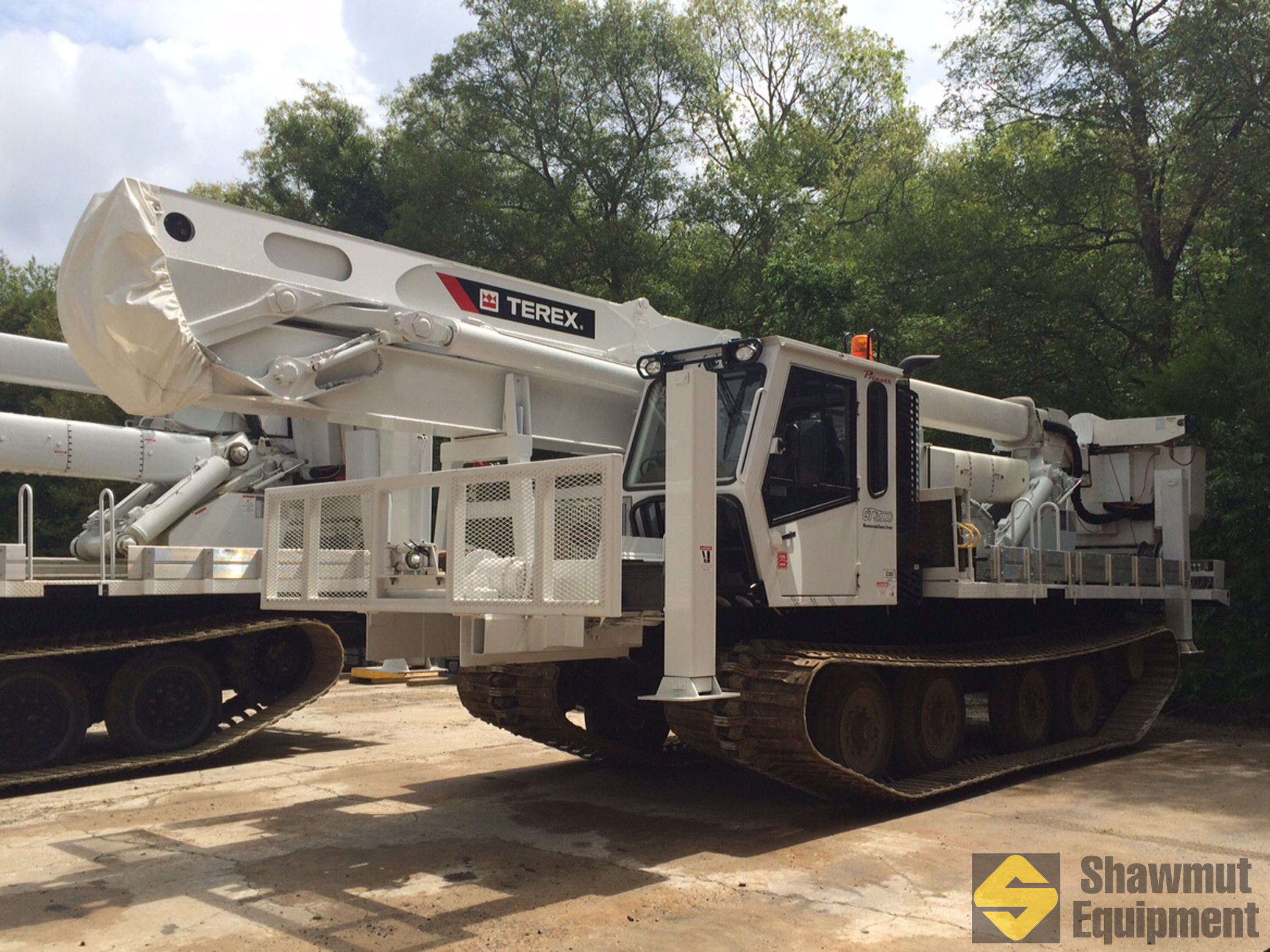 2015 Terex TM100 - 100 Ft Tracked Material Handling Bucket