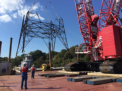 MLC650 On Barge