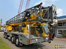 2017 Grove TMS9000E