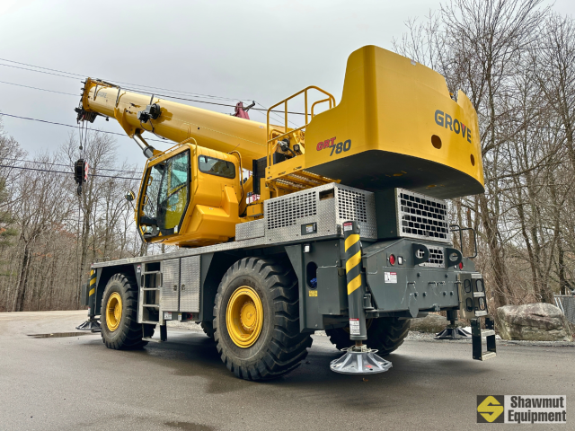 2025 Grove GRT780